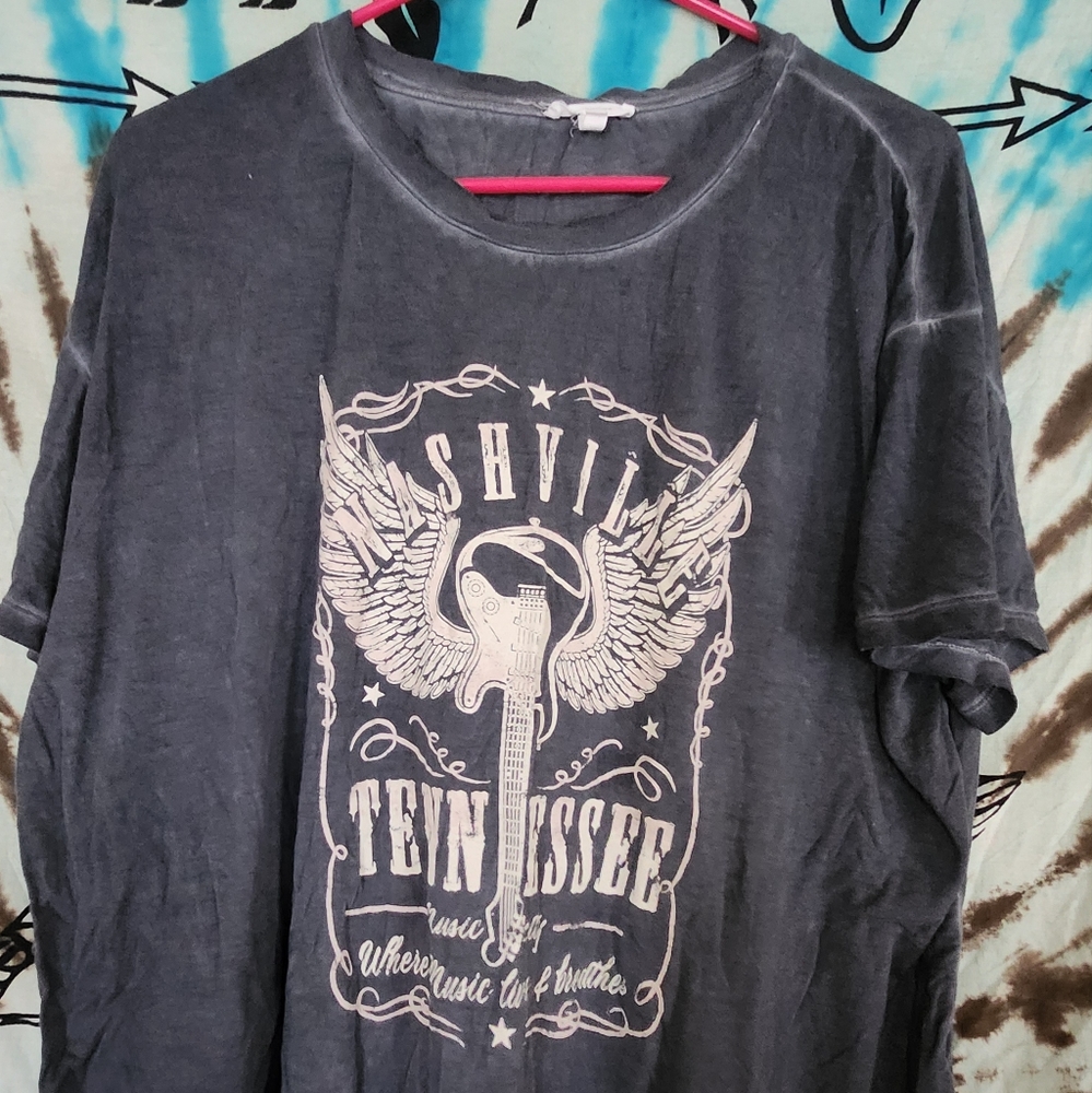 Women's matrices tshirt